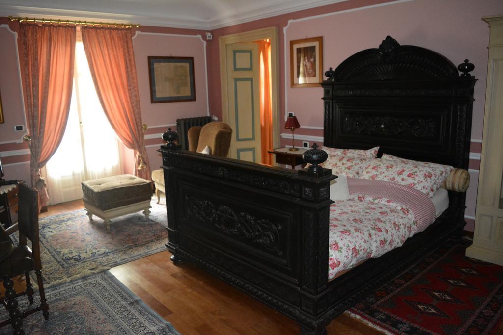 Villa Mirano Bed & Breakfast Piossasco Exterior foto